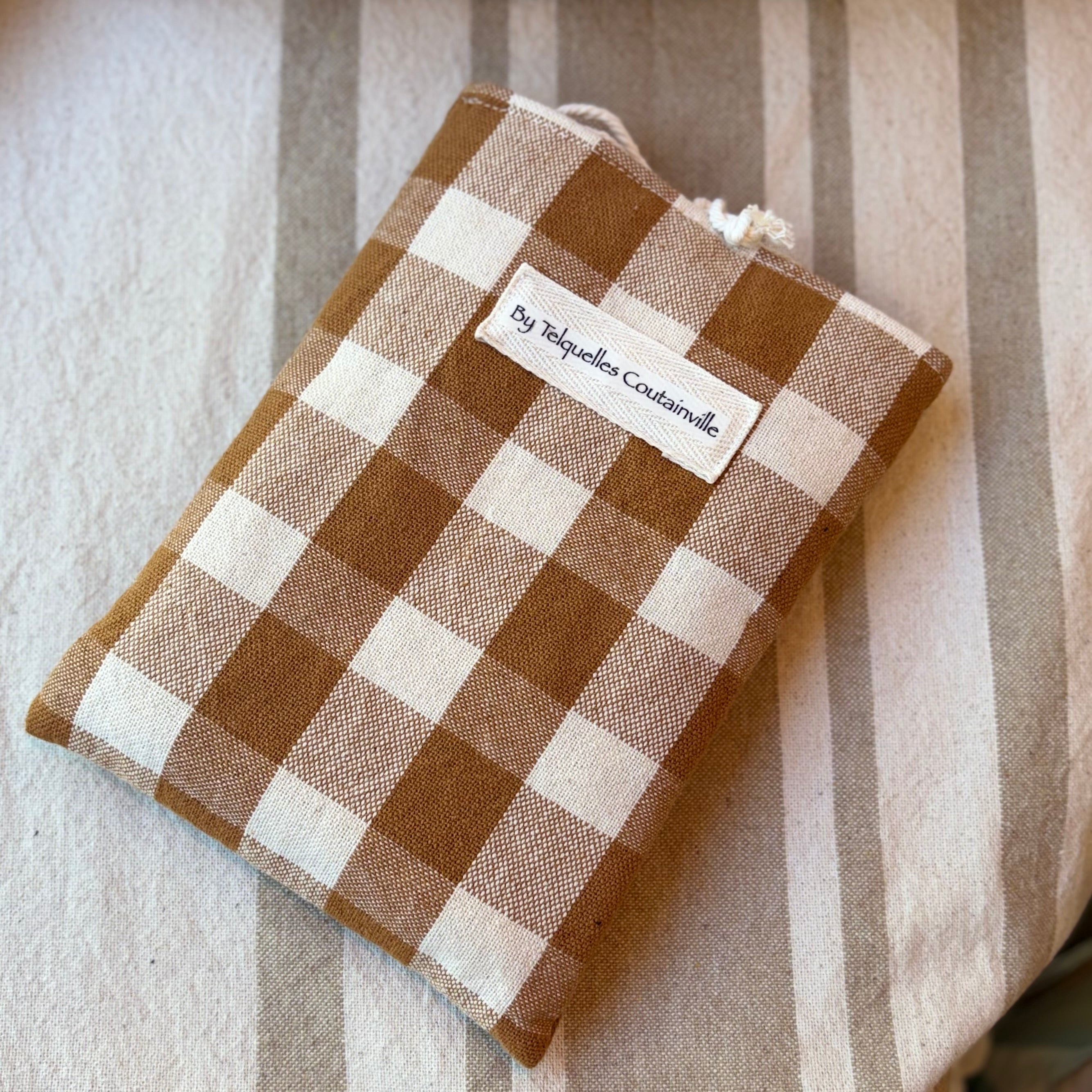 Pochette à livre de poche