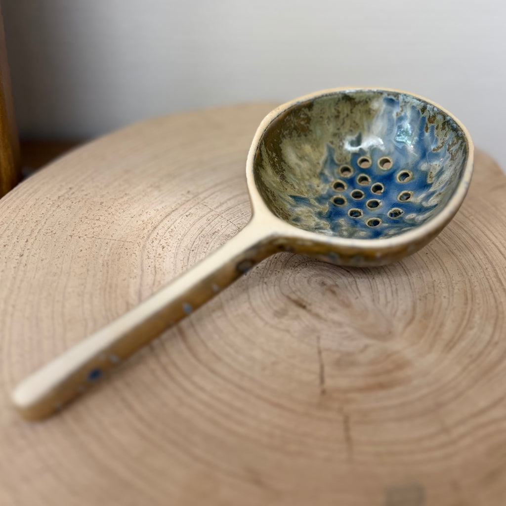 Cuillère à olives