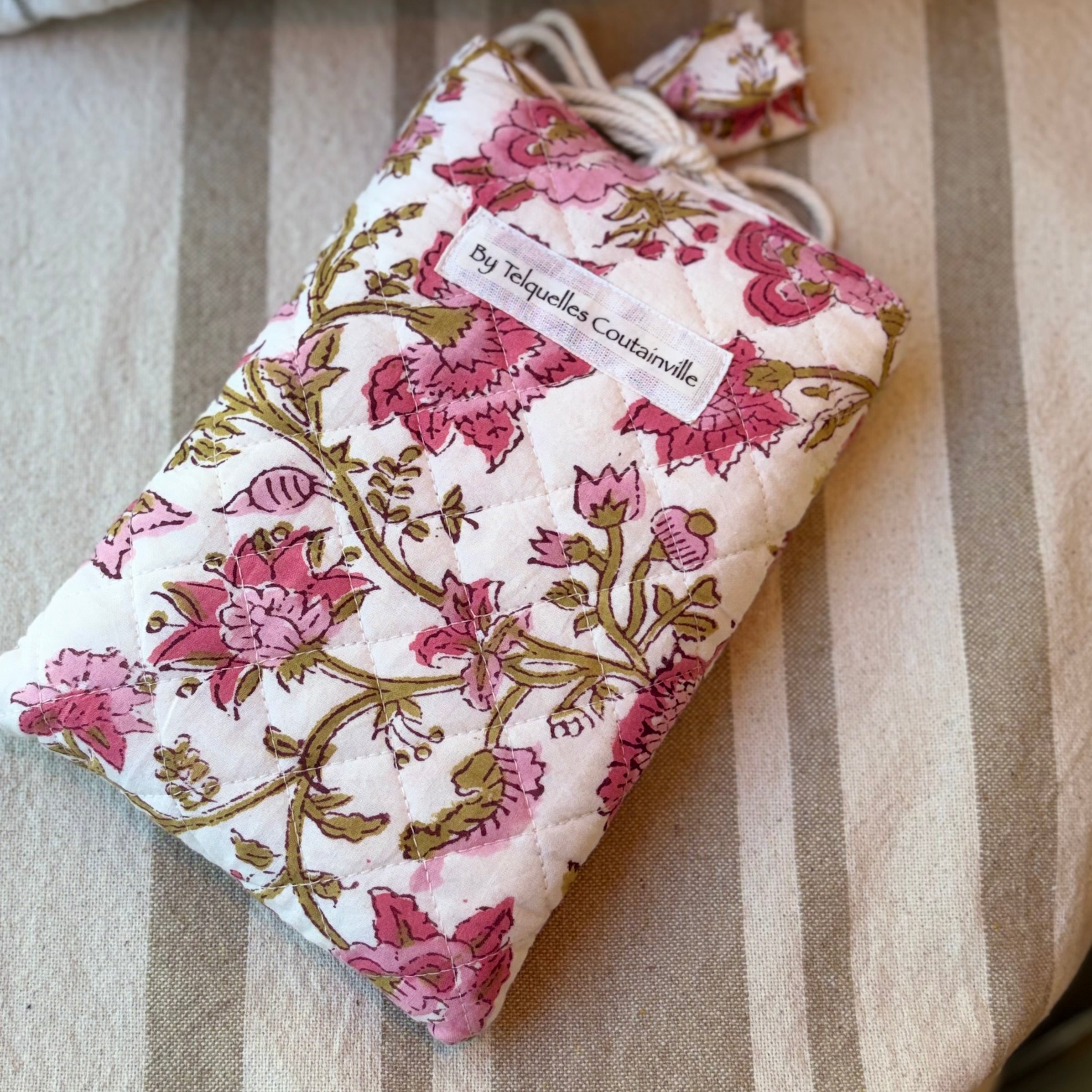 Pochette à livre de poche