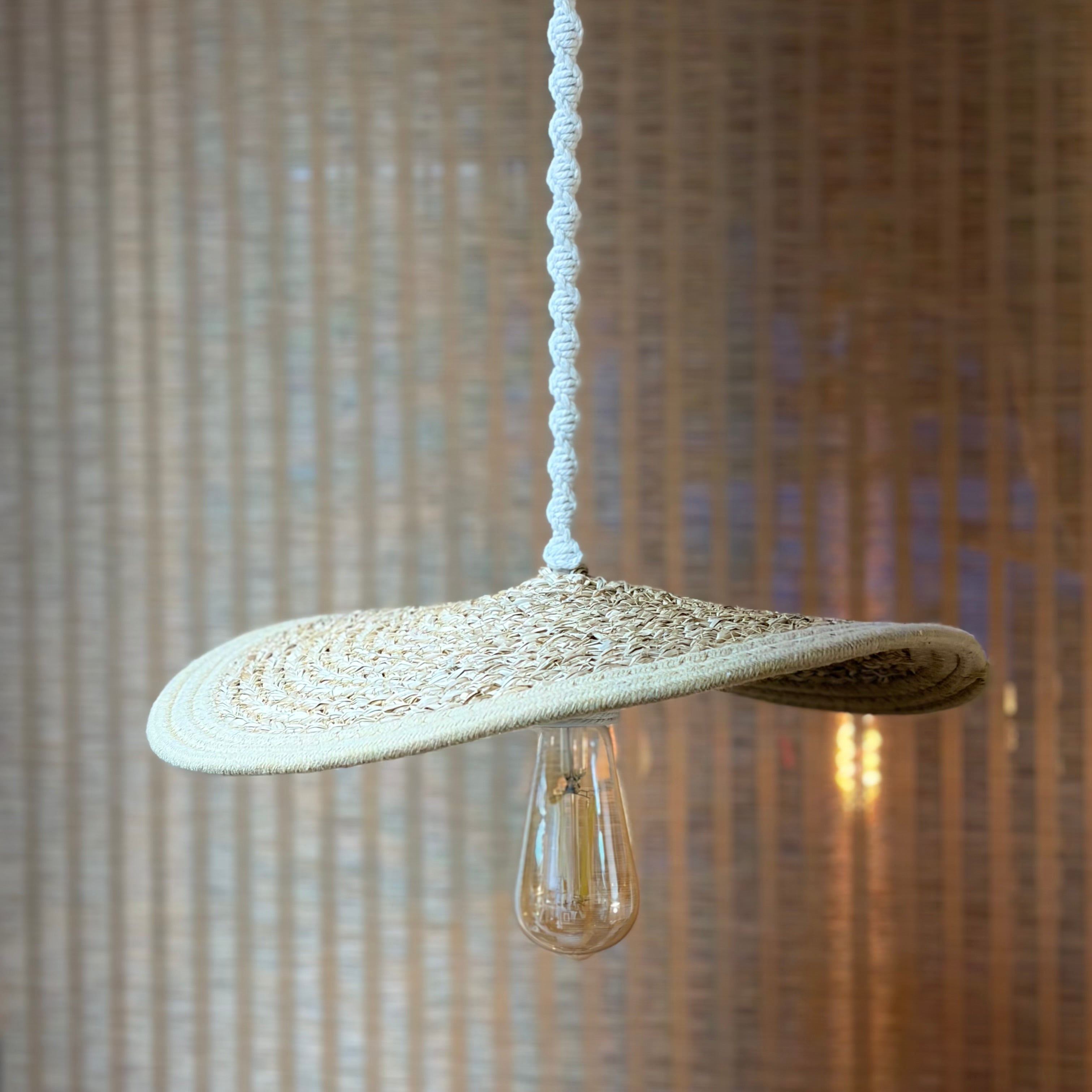 Luminaire en macramé